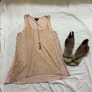Sleeveless Tank Style Top